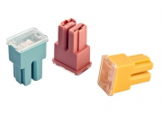 Rosa auto fusible del vínculo 32V 30A del fusible del alto amperio soplo lento femenino de la terminación de FLF 30 para los vehículos Japonés-diseñados