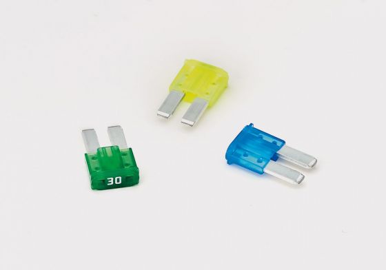 Verde auto de Mini Blade Fuse 30A 58V del coche del micrófono de espalda del perfil para Infiniti Subaru Acura Mazda automotriz